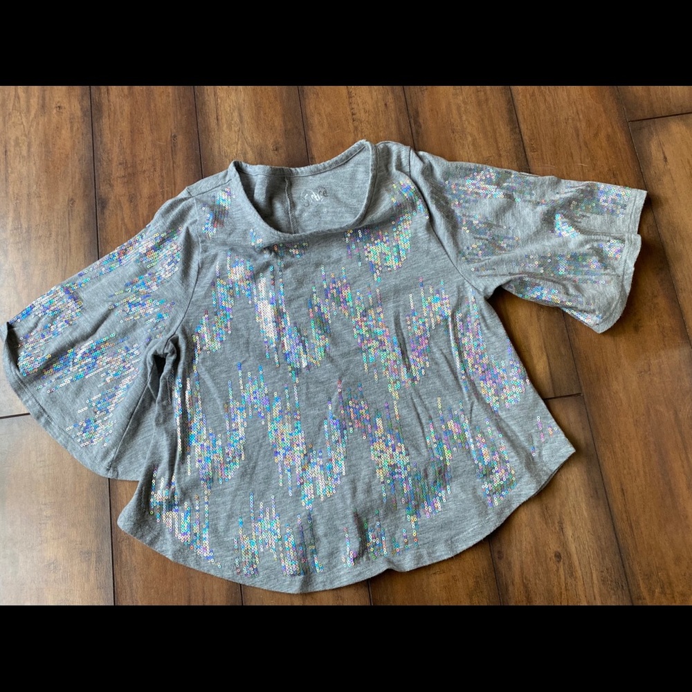 Mid sleeve cotton shirt